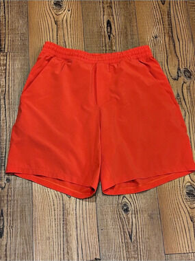 lululemon Men’s Red Orange Linerless Athletic Shorts Size M 7”